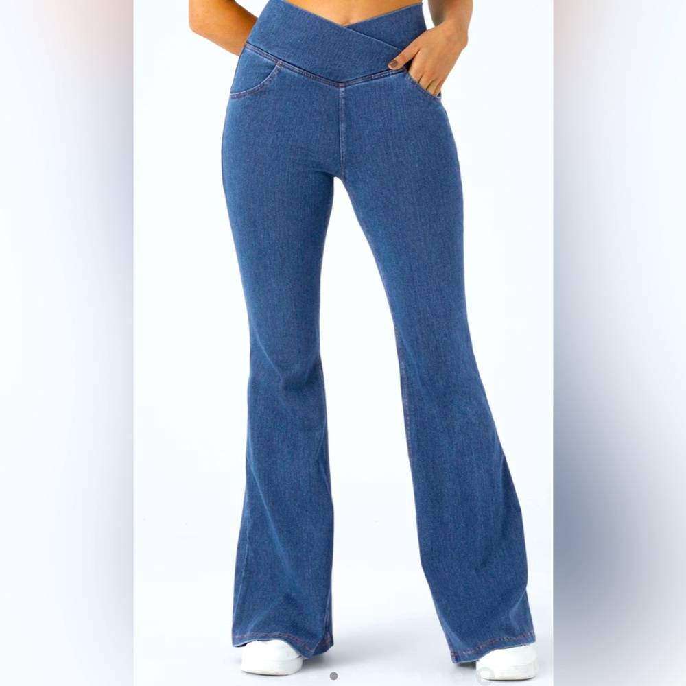 Stretchy flare jeans 👖